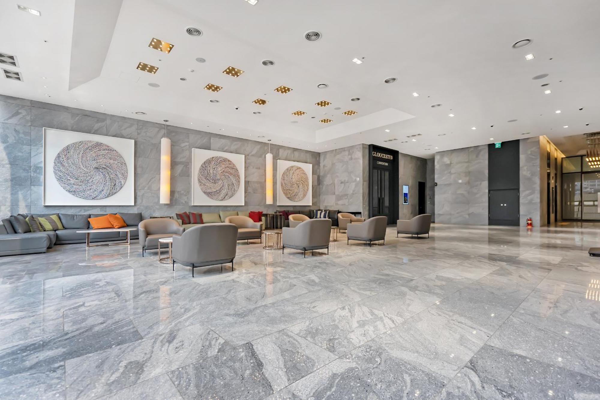 Gloucester Hotel Cheongju Bagian luar foto
