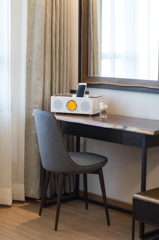 Gloucester Hotel Cheongju Bagian luar foto