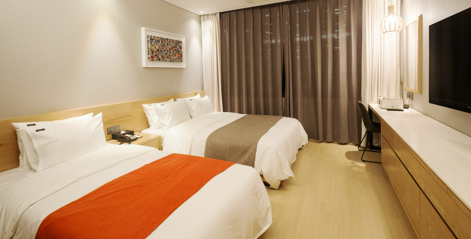 Gloucester Hotel Cheongju Bagian luar foto