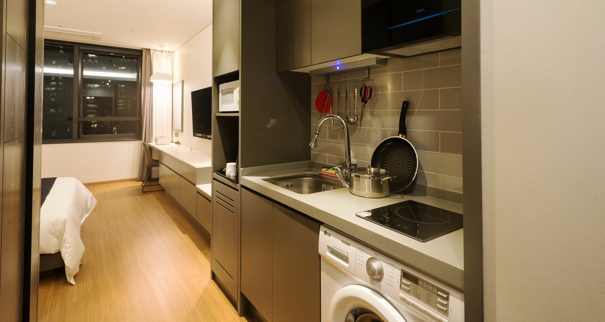 Gloucester Hotel Cheongju Bagian luar foto